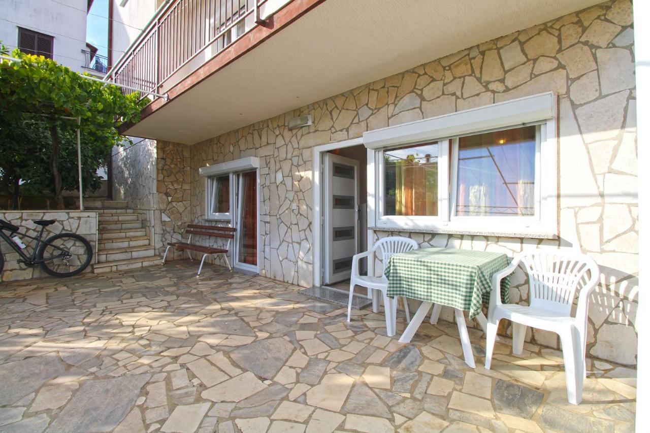 Apartments Valerija 847 Pula Luaran gambar